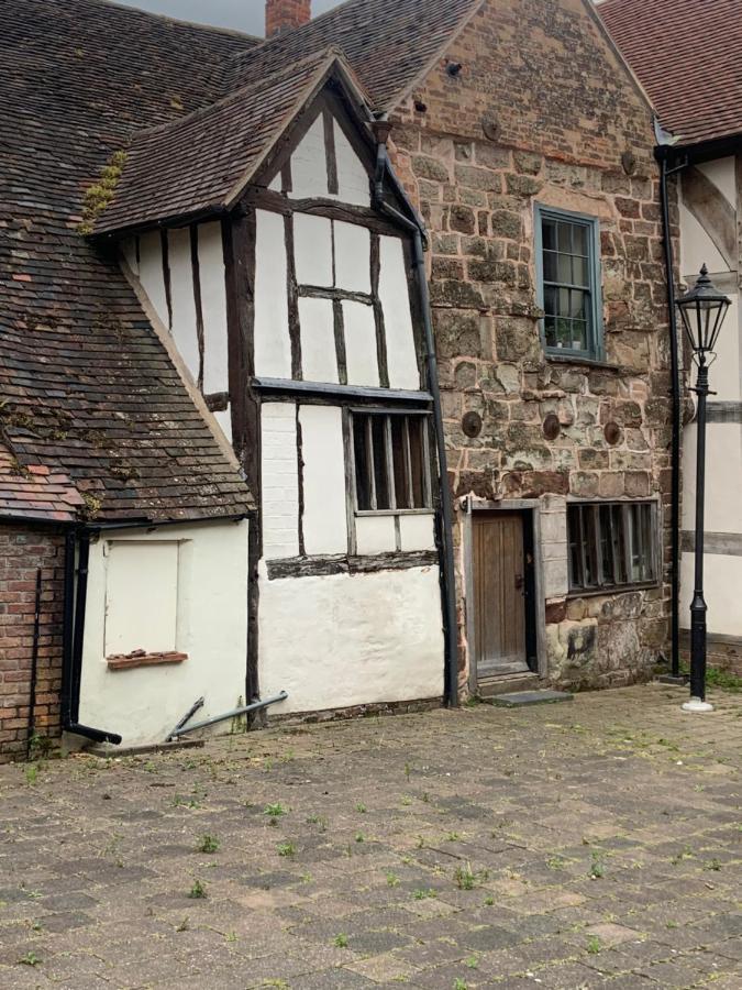 Enjoy Your Stay At Chorley Road Droitwich Bagian luar foto